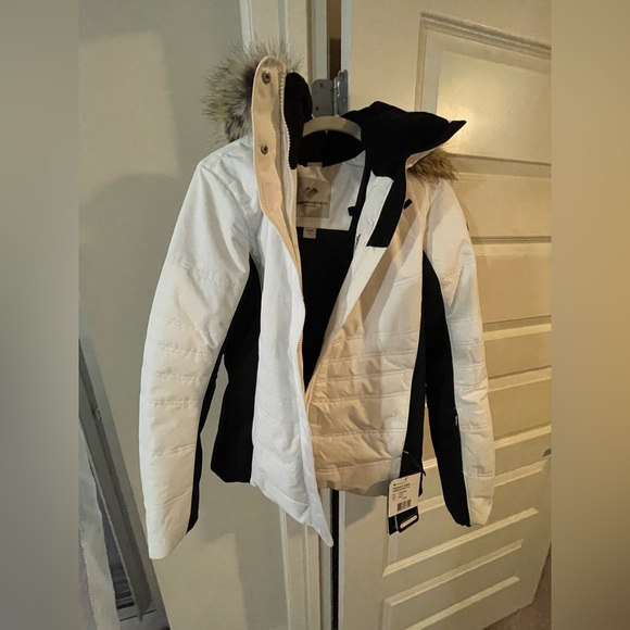 NWT Obermeyer Tuscany II Insulated Jacket - Women's - Picture 15 of 15